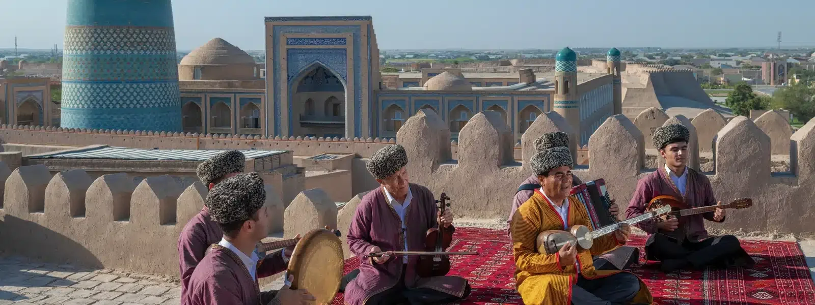 Tajikistan, Uzbakistan